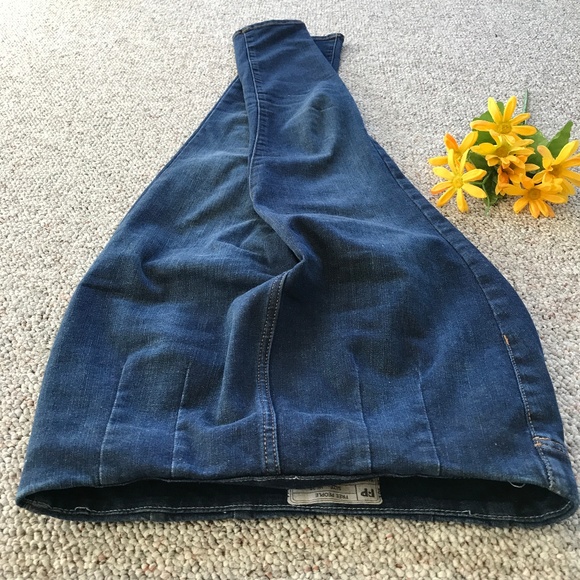 Free People Denim - Free People High Waist / Rise Skinny Jeans Size 28
